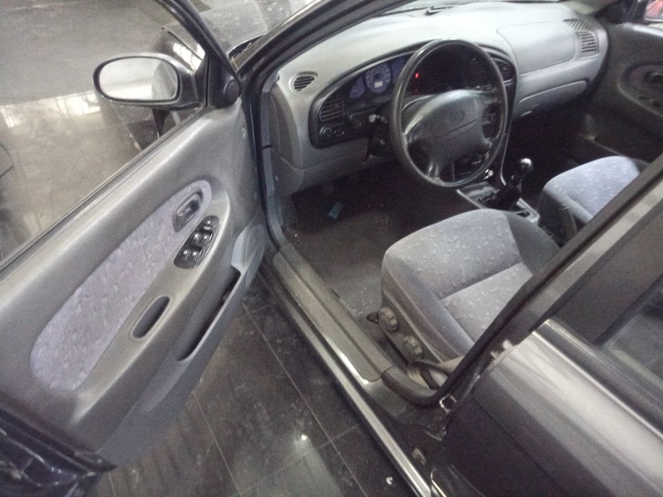 KIA SEPHIA LL Básico Motor 1,6 Ltr. - 75 kW CAT