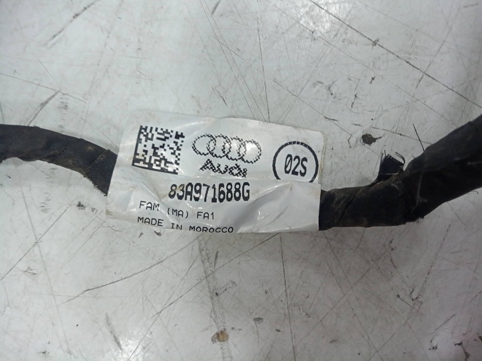 CABLES PUERTA AUDI Q3 (8UG) Attraction   |   01.15 - 12.18