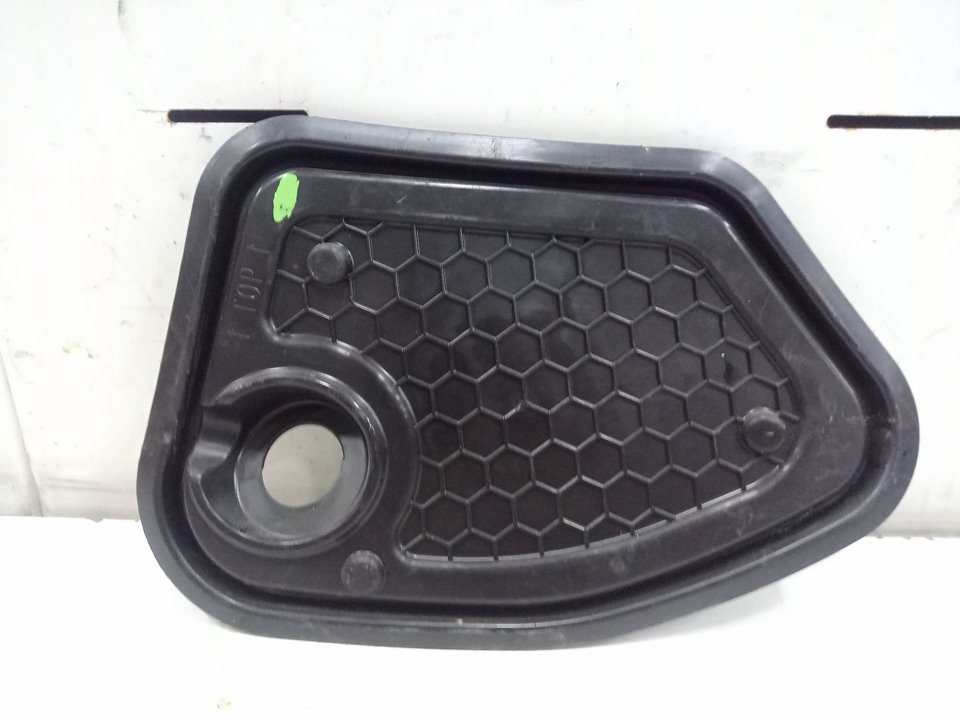 MOLDURA INTERIOR AUDI Q3 (8UG) Attraction   |   01.15 - 12.18