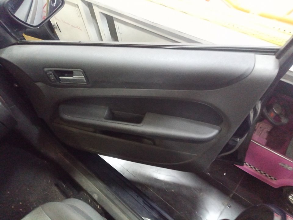 FORD FOCUS BERLINA (CAP) Ambiente (D) Motor 1,8 Ltr. - 85 kW TDCi Turbodiesel CAT