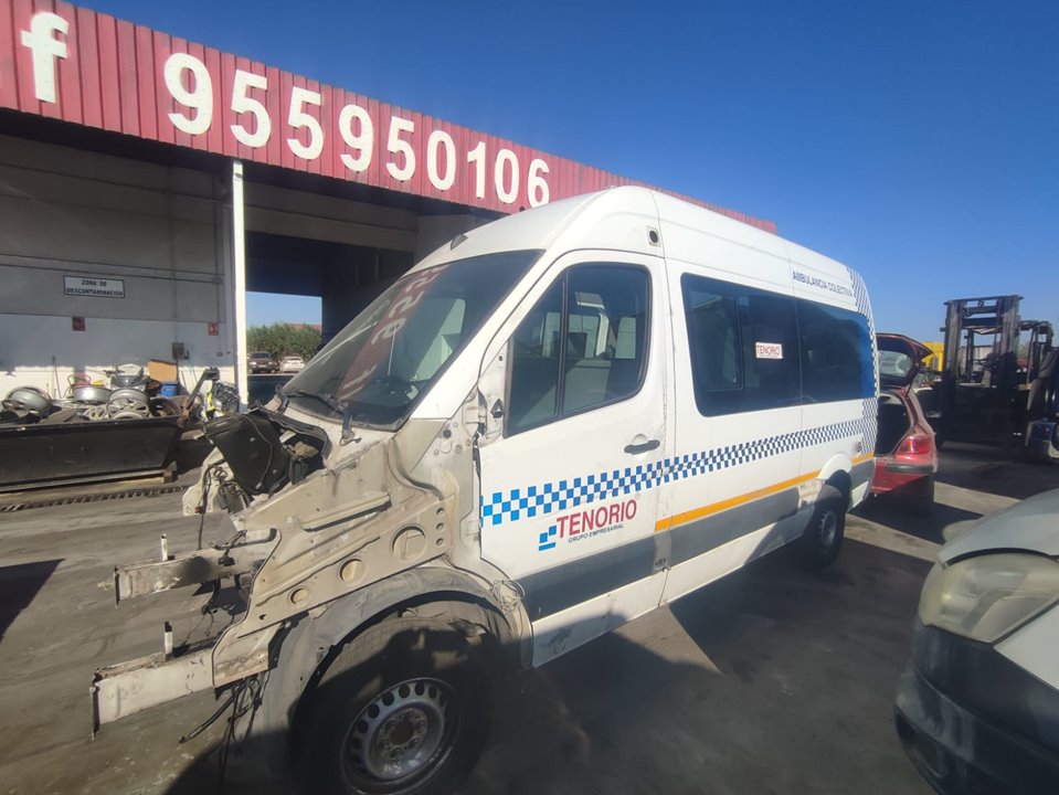 MERCEDES-BENZ SPRINTERII COMBI (DESDE 01.06) *