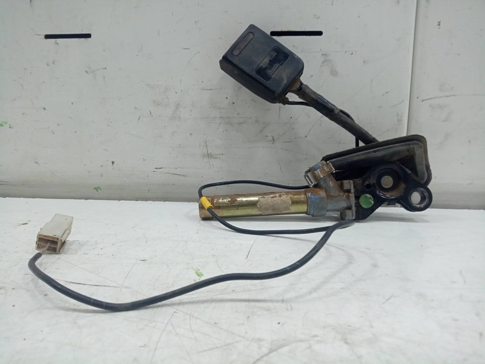 ANCLAJE CINTURON DELANTERO IZQUIERDO PEUGEOT PARTNER (S2) Combi Pro   |   11.02 - 12.04