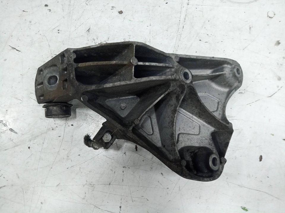 SOPORTE MOTOR DERECHO BMW X6 (E71) 3.0 Turbodiesel CAT