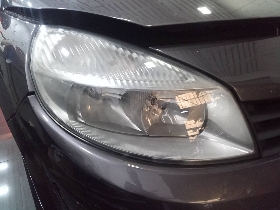 RENAULT SCENIC II Confort Authentique Motor 1,6 Ltr. - 83 kW 16V