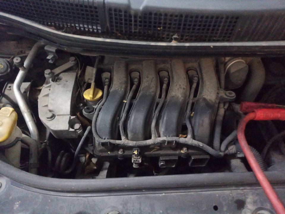 RENAULT SCENIC II Confort Authentique Motor 1,6 Ltr. - 83 kW 16V