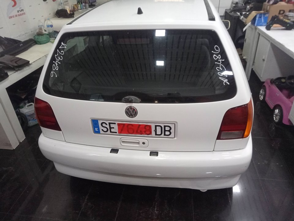 VOLKSWAGEN POLO BERLINA (6N1) Básico Motor 1,4 Ltr. - 44 kW