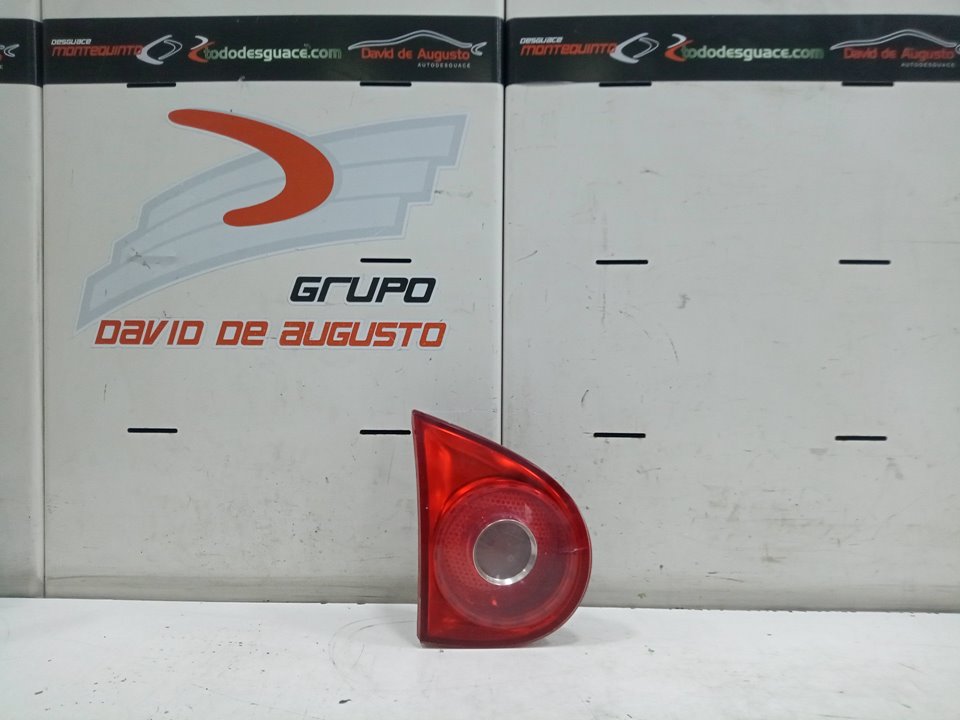 PILOTO INTERIOR TRASERO IZQUIERDO