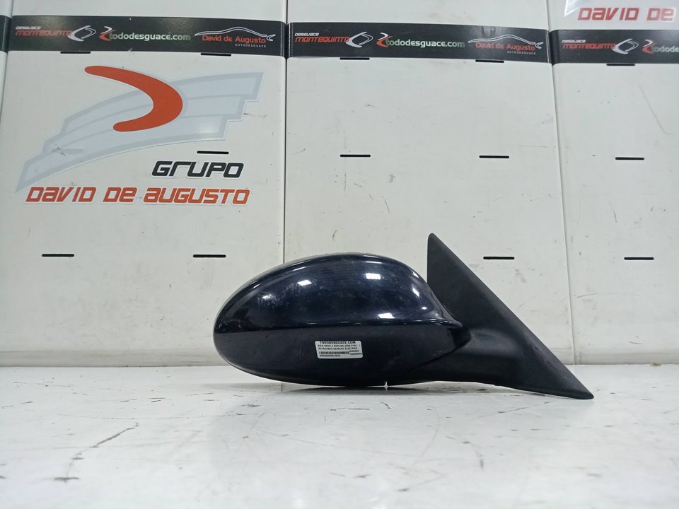 RETROVISOR DERECHO ELECTRICO