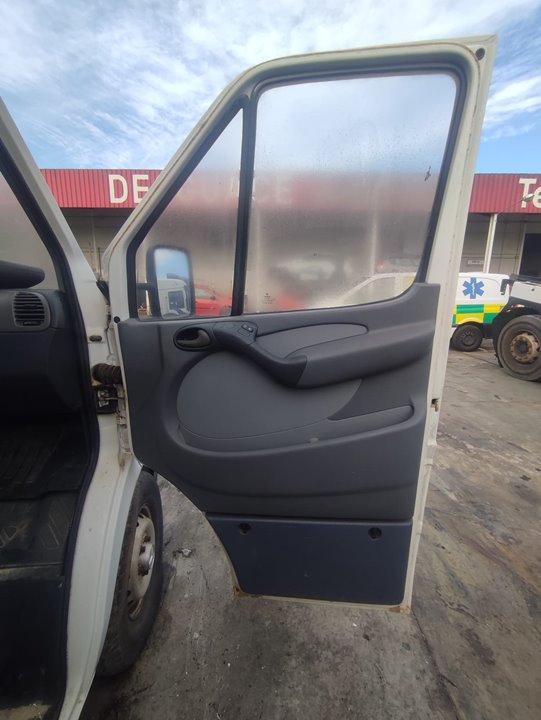 MERCEDES-BENZ SPRINTER 02.00 -> COMBI, TECHO ELEVADO * 611981