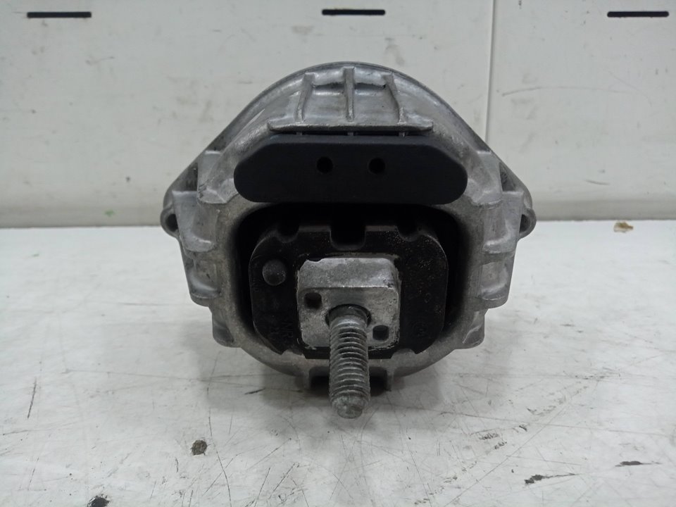 TACO MOTOR DERECHO BMW X1 (E84) sDrive 20d   |   09.09 - 12.12