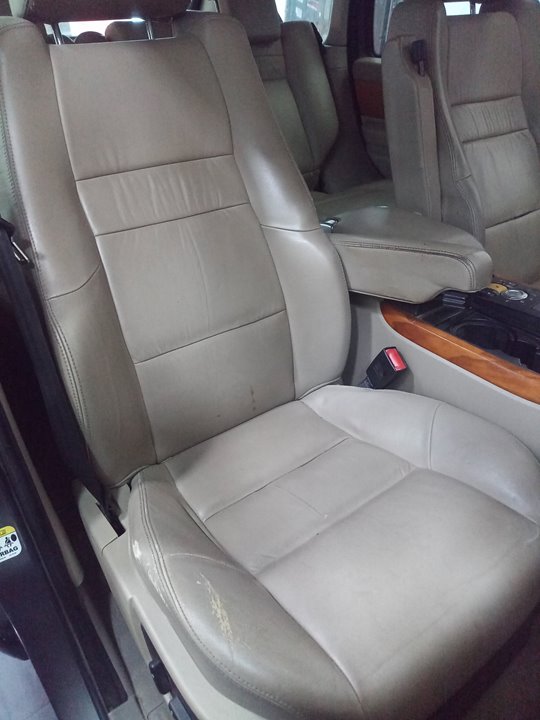 LAND ROVER RANGE ROVER SPORT V6 TD HSE Motor 2,7 Ltr. - 140 kW Td V6 CAT