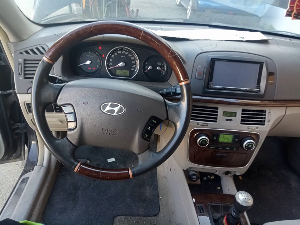HYUNDAI SONATA (NF) 2.0 CRDI Comfort I Motor 2,0 Ltr. - 103 kW CRDi CAT