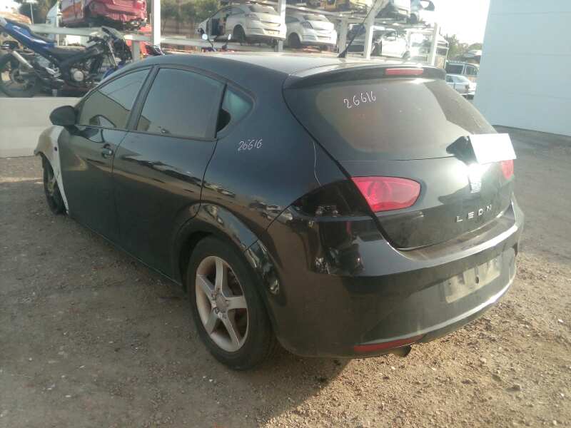 SEAT LEON (1P1) Emocion Motor 1,9 Ltr. - 66 kW TDI