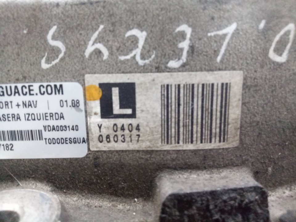 MANGUETA TRASERA IZQUIERDA LEXUS IS220 SPORT+NAV