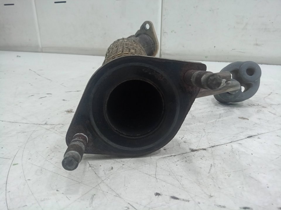 TUBO ESCAPE DELANTERO KIA NIRO Business