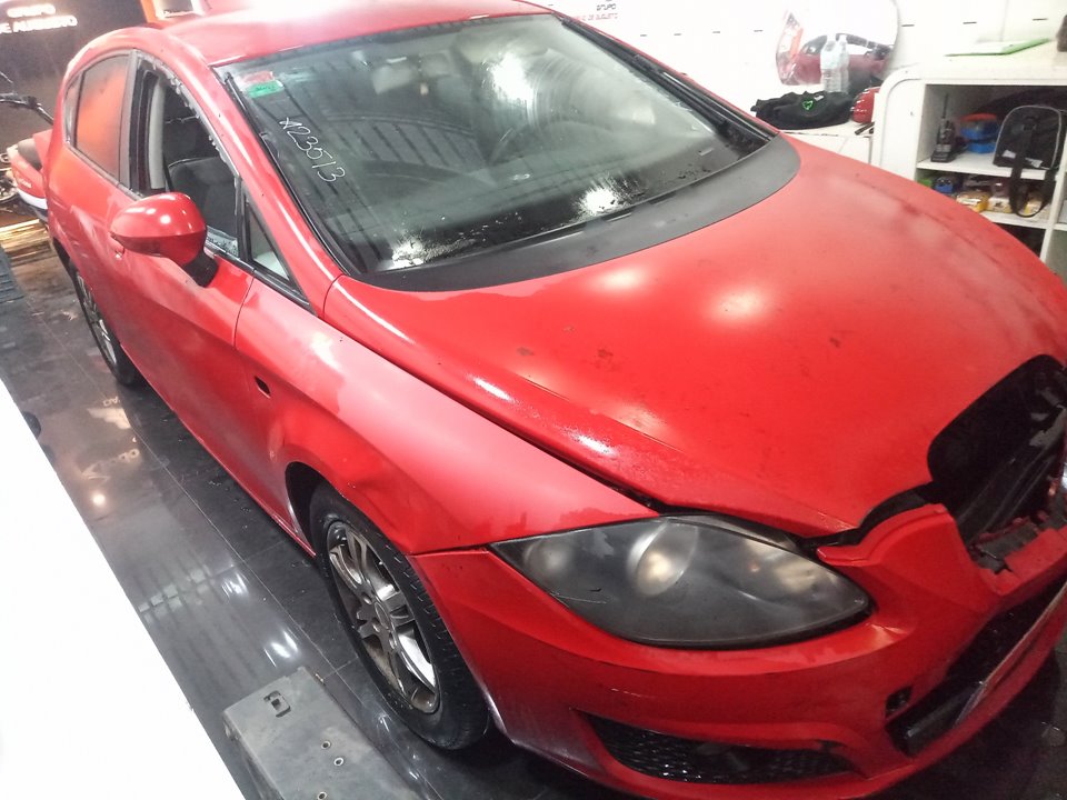 SEAT LEON (1P1) Reference Ecomotive Motor 1,6 Ltr. - 77 kW TDI