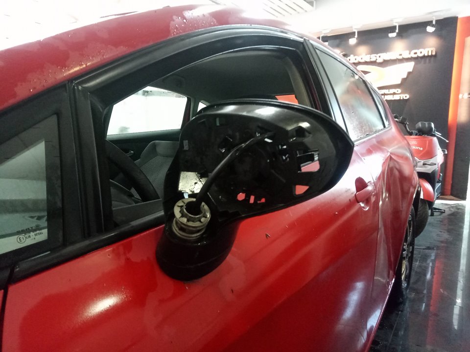 SEAT LEON (1P1) Reference Ecomotive Motor 1,6 Ltr. - 77 kW TDI