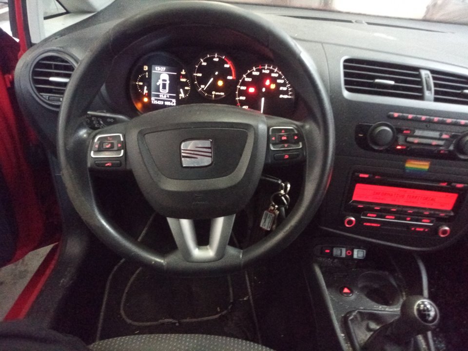 SEAT LEON (1P1) Reference Ecomotive Motor 1,6 Ltr. - 77 kW TDI