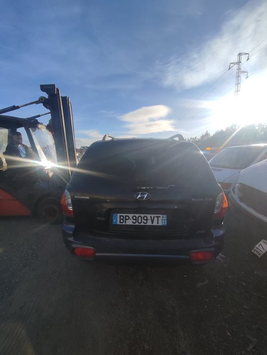 HYUNDAI SANTA FE (SM) 2.0 CRDi VGT Comfort Motor 2,0 Ltr. - 92 kW CRDi CAT foto 2