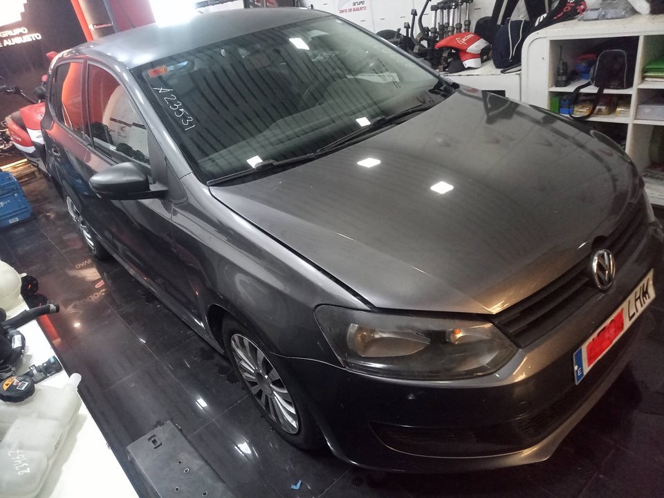 VOLKSWAGEN POLO (6R1) Advance Motor 1,6 Ltr. - 55 kW TDI