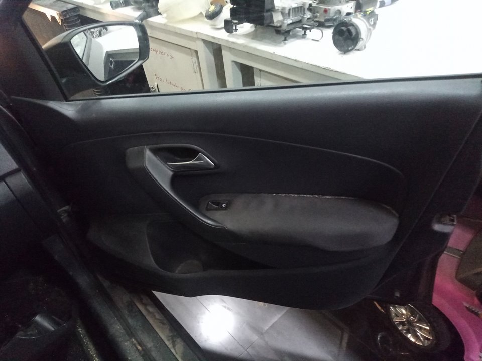 VOLKSWAGEN POLO (6R1) Advance Motor 1,6 Ltr. - 55 kW TDI