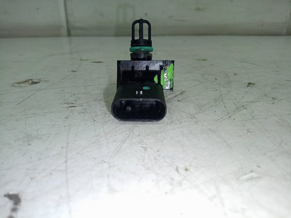 SENSOR DE TEMPERATURA VOLKSWAGEN GOLF VII LIM. (5G1) R 4Motion BlueMotion Tech.   |   01.15 - 12.17
