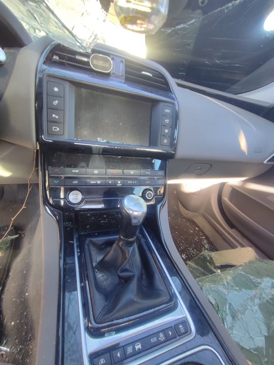 JAGUAR XE Prestige Motor 2,0 Ltr. - 132 kW Diesel CAT