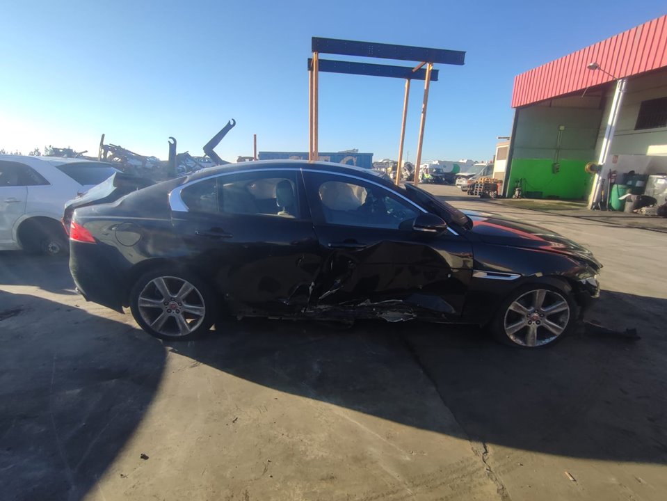 JAGUAR XE Prestige Motor 2,0 Ltr. - 132 kW Diesel CAT