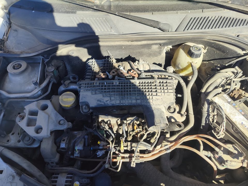 RENAULT CLIO II FASE II (B/CB0) Authentique Motor 1,5 Ltr. - 48 kW dCi Diesel