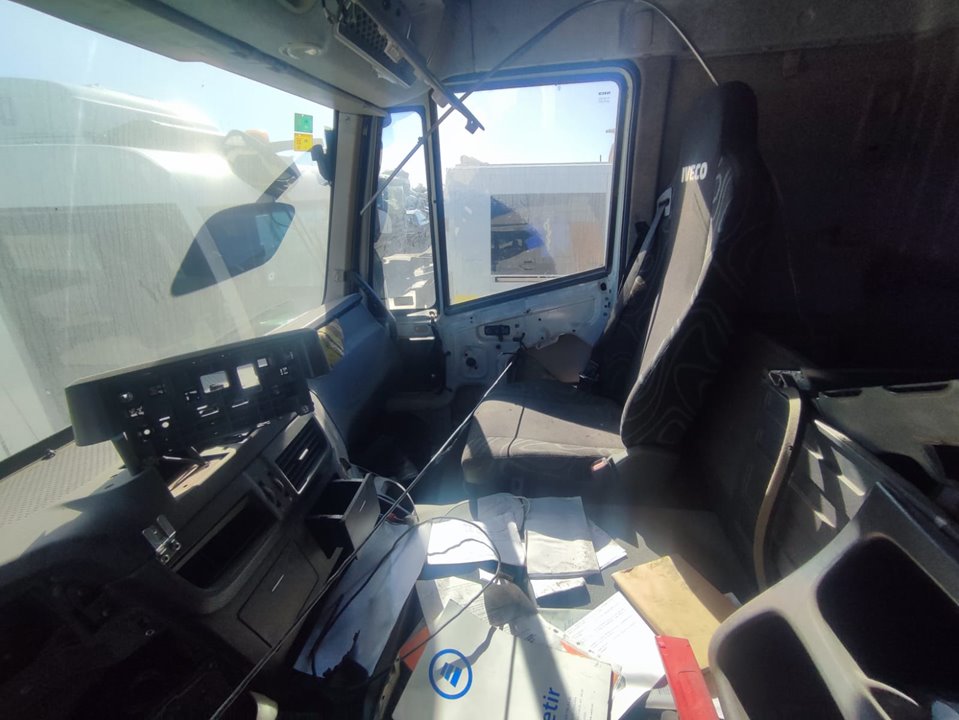 IVECO STRALIS (AS) FSA T/FP LT 4x2 Gran espacio Motor 10,3 Ltr. - 338 kW Diesel