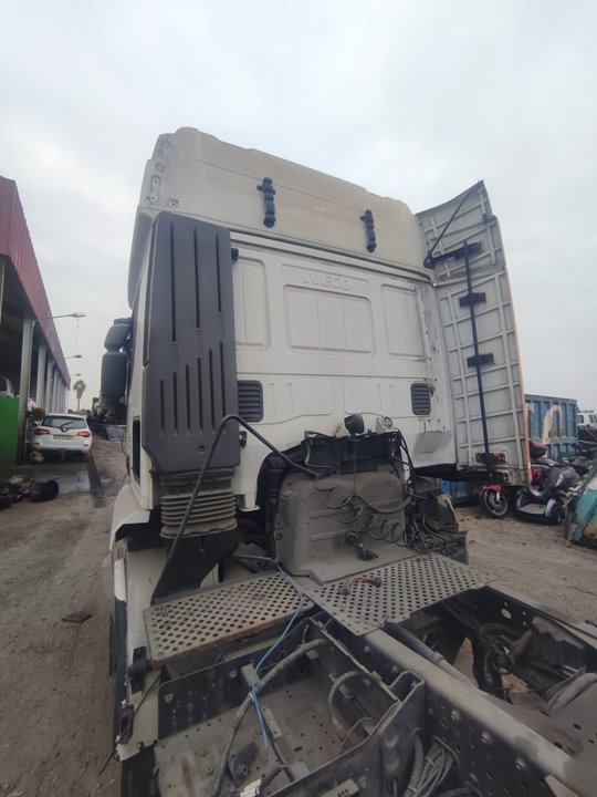 IVECO STRALIS (AS) FSA T / P  4X2 Gran espacio Motor 10,3 Ltr. - 338 kW Diesel