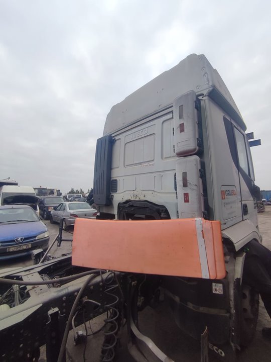 IVECO STRALIS (AS) FSA T/FP LT 4x2 Gran espacio Motor 10,3 Ltr. - 338 kW Diesel