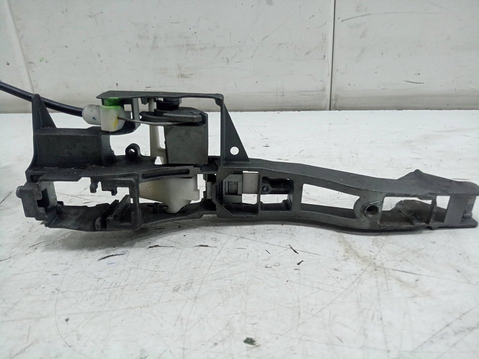 CERRADURA PUERTA DELANTERA DERECHA PEUGEOT 5008 Access