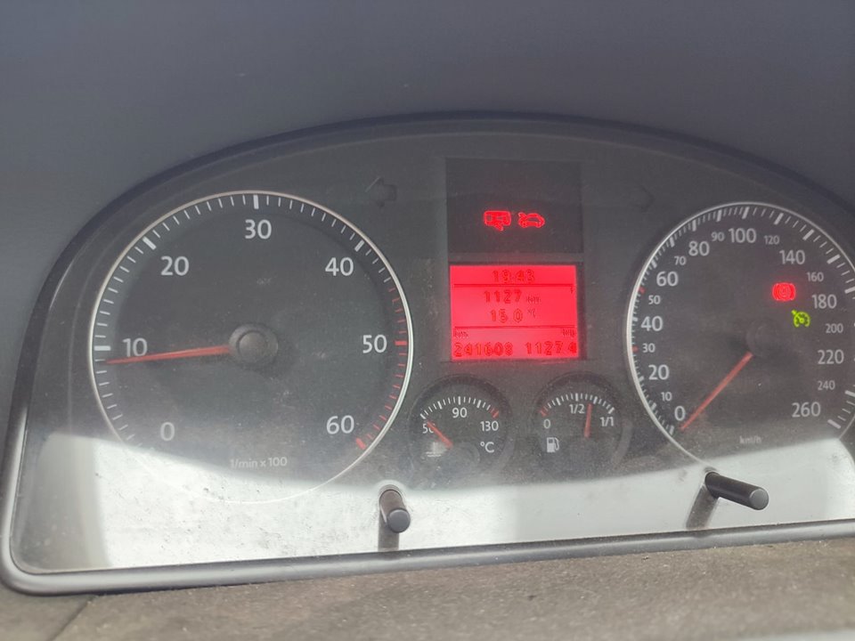 VOLKSWAGEN TOURAN (1T1) Advance Motor 2,0 Ltr. - 100 kW TDI
