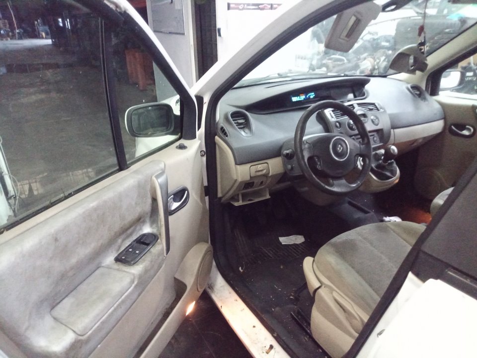 RENAULT SCENIC II i- Music Motor 1,9 Ltr. - 96 kW dCi Diesel