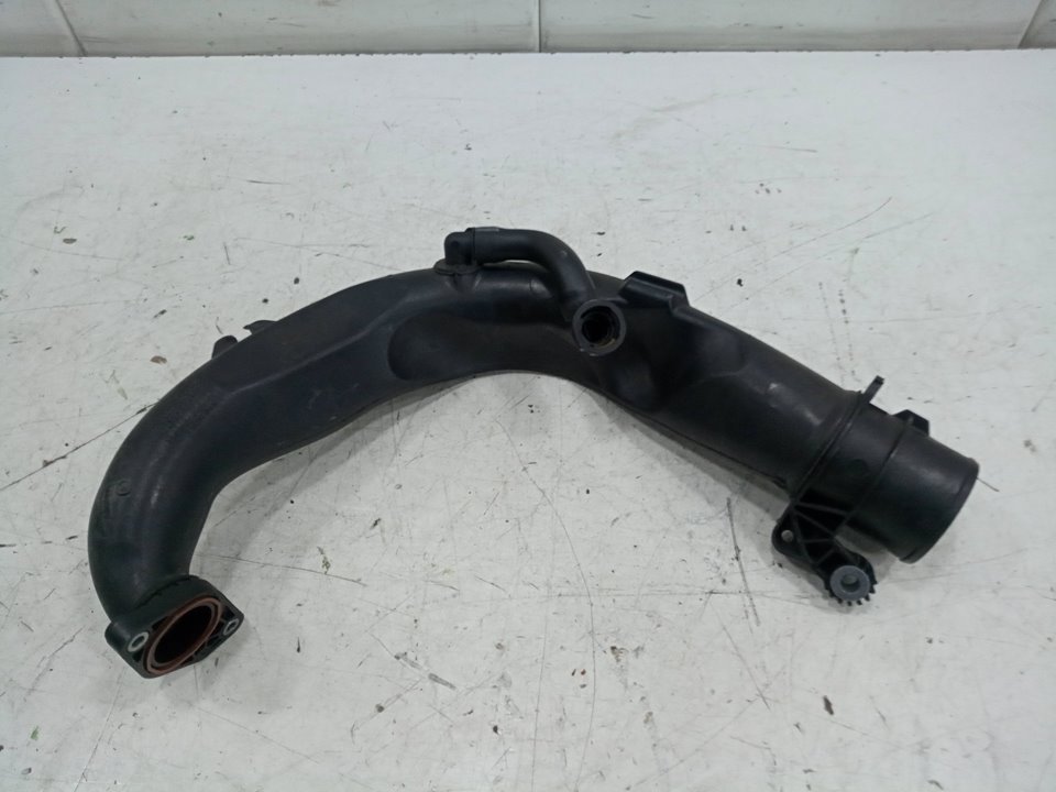 TUBO INTERCOOLER RENAULT MEGANE III BERLINA 5 P Dynamique