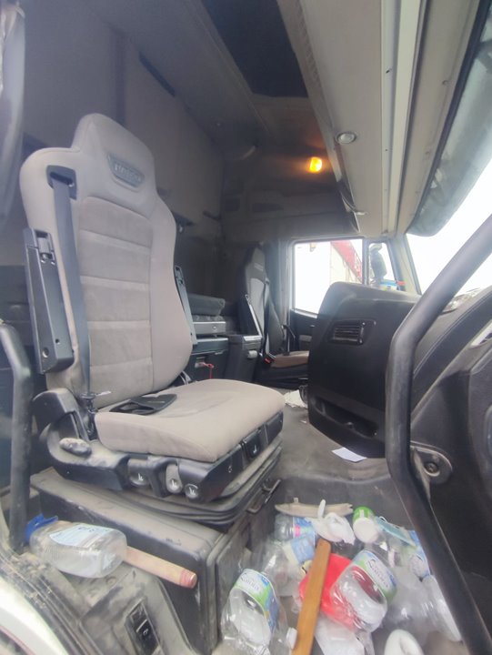 ASIENTO DELANTERO DERECHO IVECO STRALIS (AS) FSA T/FP LT 4x2 Gran espacio