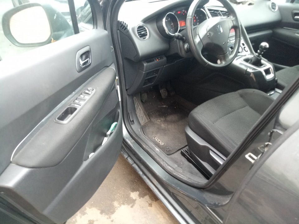 PEUGEOT 5008 Premium Motor 2,0 Ltr. - 110 kW 16V HDi FAP CAT (RHE / DW10CTED4)