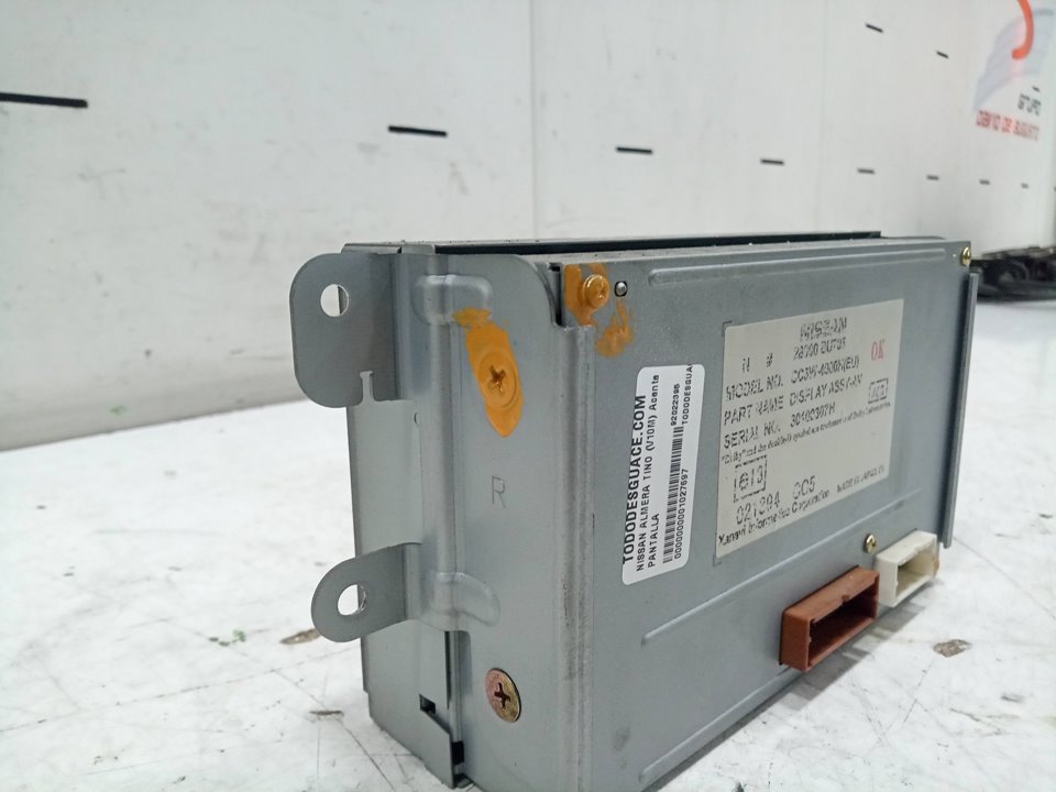 PANTALLA NISSAN ALMERA TINO (V10M) Acenta   |   04.03 - 12.06