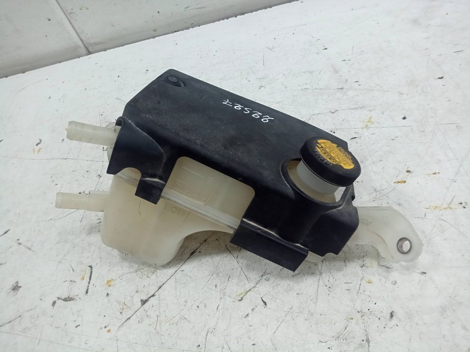 DEPOSITO EXPANSION LEXUS CT 200h   |   01.13 - 12.20