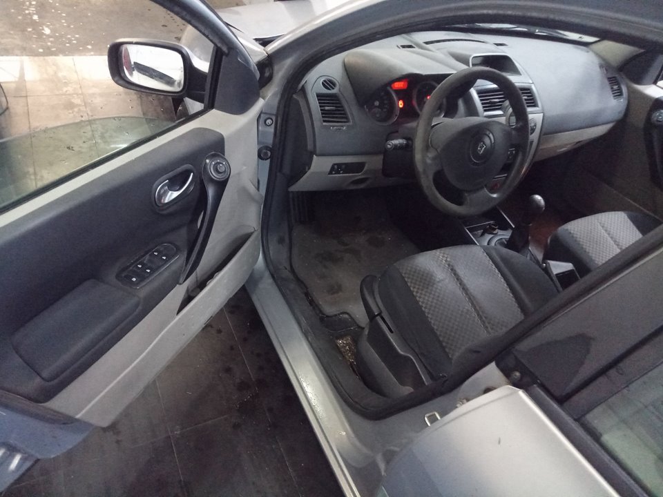 RENAULT MEGANE II BERLINA 5P Authentique Motor 1,5 Ltr. - 74 kW dCi Diesel