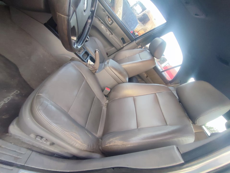 KIA SORENTO 2.5 CRDi Concept Motor 2,5 Ltr. - 103 kW CRDi CAT