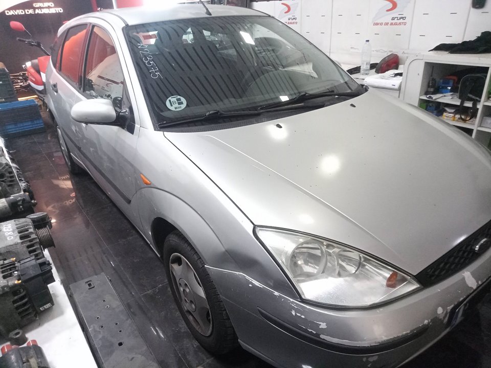 FORD FOCUS BERLINA (CAK) Ambiente Motor 1,6 Ltr. - 74 kW 16V CAT