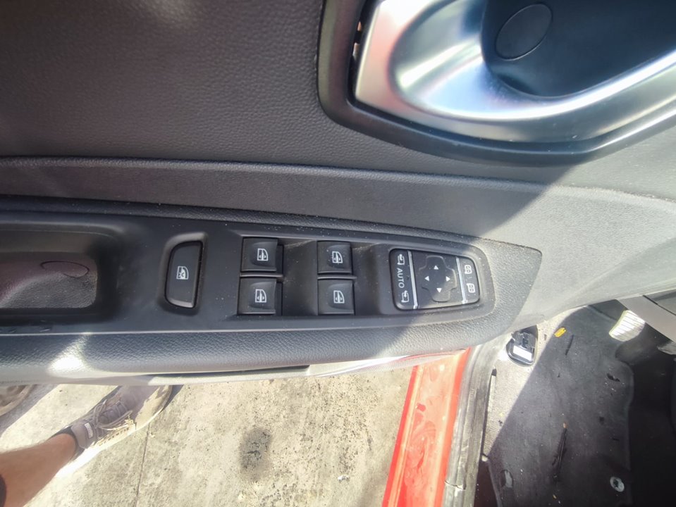 RENAULT CAPTUR S-Edition Motor 1,2 Ltr. - 87 kW TCE Energy