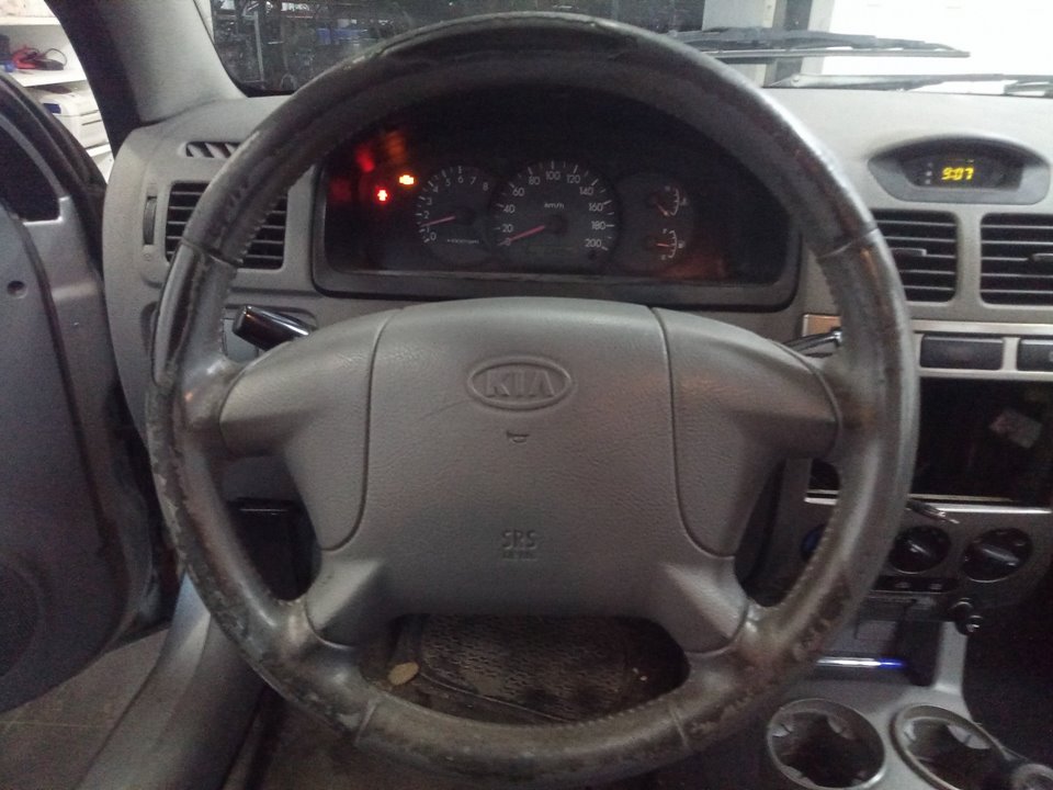 KIA RIO Ipanema Berlina Motor 1,5 Ltr. - 71 kW CAT