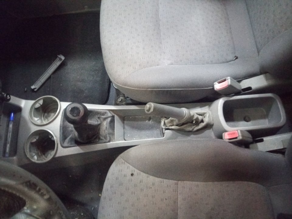 KIA RIO Ipanema Berlina Motor 1,5 Ltr. - 71 kW CAT