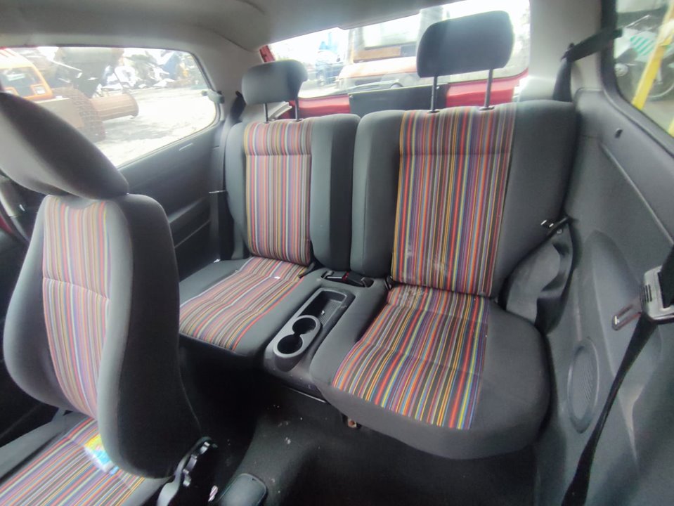 VOLKSWAGEN FOX (5Z1) Básico Motor 1,2 Ltr. - 40 kW