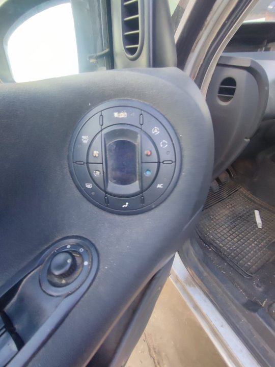 RENAULT ESPACE IV (JK0) Argos Motor 2,0 Ltr. - 96 kW dCi Diesel CAT