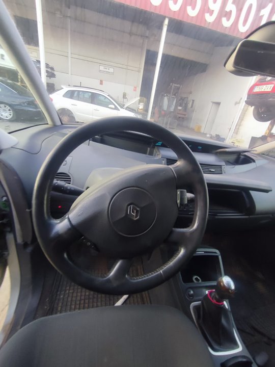 RENAULT ESPACE IV (JK0) Argos Motor 2,0 Ltr. - 96 kW dCi Diesel CAT