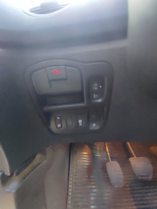 RENAULT ESPACE IV (JK0) Argos Motor 2,0 Ltr. - 96 kW dCi Diesel CAT